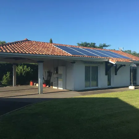 Holiday home L'ostalot