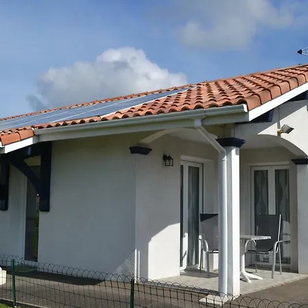 Holiday home L'ostalot